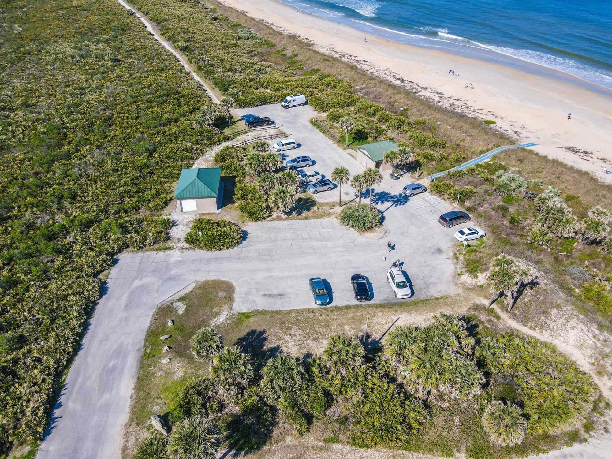 Ocean Front Flagler Sleeps 5 People Apartment *
